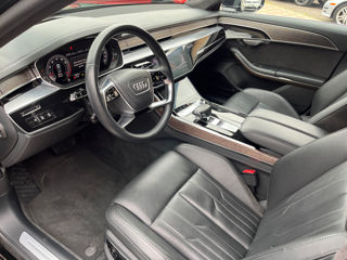 Audi A8 foto 9