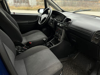 Opel Zafira foto 6