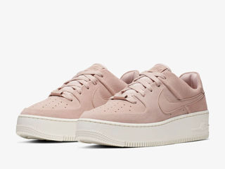Ghete Nike Air Force 1 Sage Low Women's Shoes foto 1