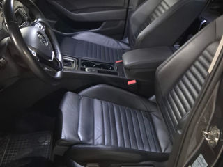 Volkswagen Passat foto 7