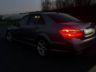 Mercedes E-Class foto 4