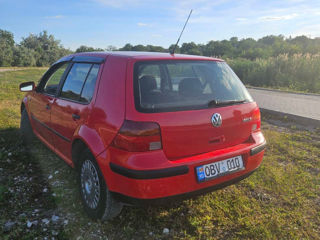 Volkswagen Golf foto 6