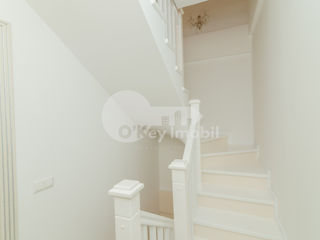 Townhouse 3 nivele, 150 mp, 400000 € foto 9