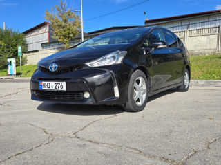 Toyota Prius + foto 1