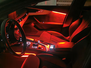 Ambient light. Instalam lumina led RGB in salon auto calitativ si cu garantie. foto 5