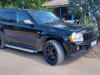 Jeep Grand Cherokee foto 2