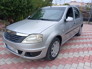 Dacia Logan foto 7