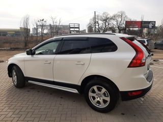 Volvo XC60 foto 9