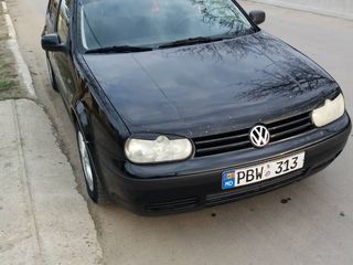 Volkswagen Golf foto 2