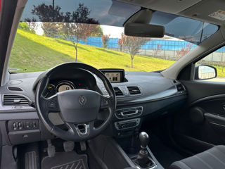 Renault Megane фото 4