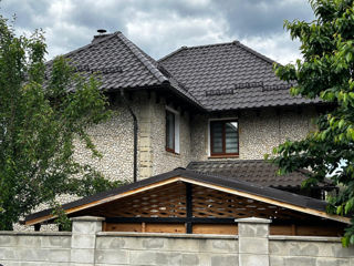 Spre vinzare casa cu suprafata de 180 m.p+7 ari in or.Ialoveni str.Merilor. foto 1