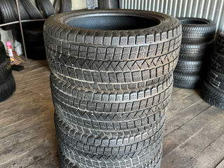 Зимние шины 275/45R20