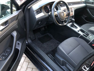 Volkswagen Passat foto 9