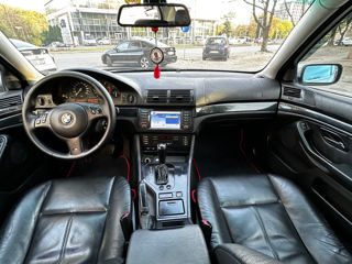 BMW 5 Series foto 8