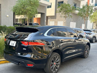 Jaguar F-PACE foto 4