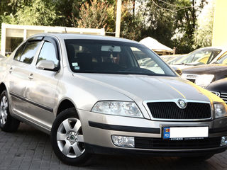 Skoda Octavia foto 2