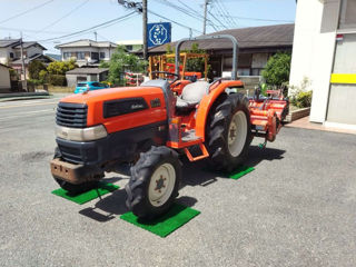 Kubota KL33 foto 2