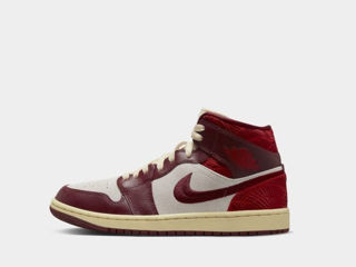 Nike Air Jordan 1 Mid-High / 100% Originale / 2999 - 5999 Lei foto 13