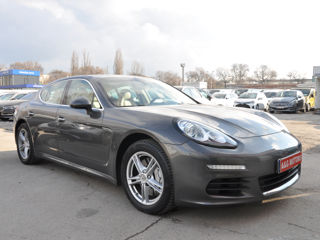 Porsche Panamera foto 3