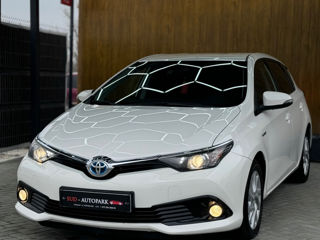 Toyota Auris foto 2