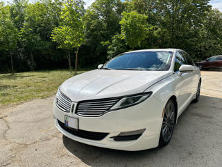 Lincoln MKZ foto 1