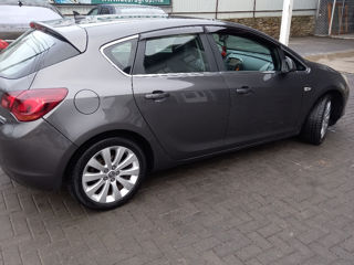 Opel Astra foto 4