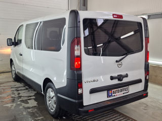 Opel Vivaro foto 4