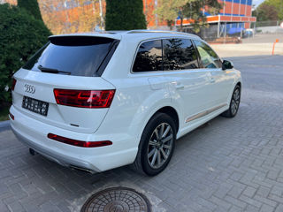 Audi Q7 foto 4