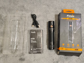 Fenix E35R 3100Lumens foto 3