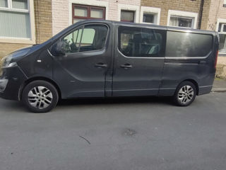 Opel Vivaro foto 2