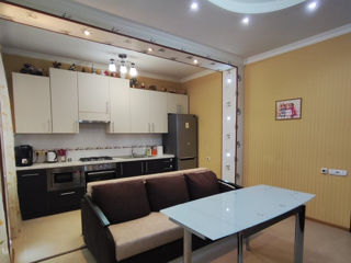Apartament cu 3 camere, 69 m², Centru, Tiraspol foto 3