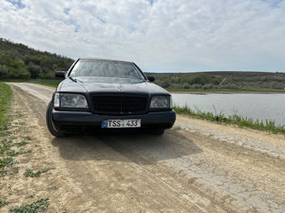 Mercedes S-Class foto 1