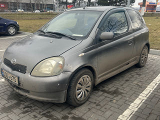 Toyota Yaris foto 2