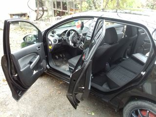 Mazda 2 foto 4