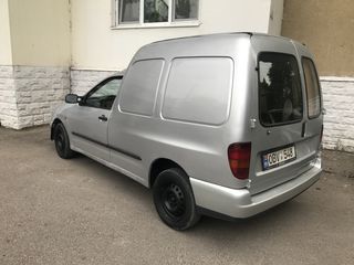 Volkswagen Caddy foto 2