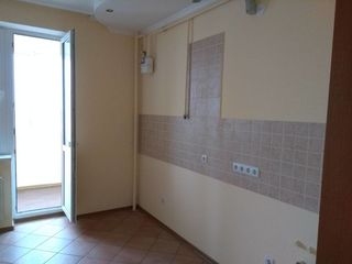 Apartament cu 3 camere, 96 m², Periferie, Codru, Chișinău mun. foto 2
