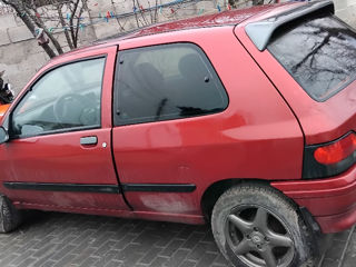 Renault Clio foto 2