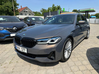 BMW 5 Series foto 3