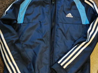 Vind Costum Sportiv Adidas Original Virsta 9-10 Ani