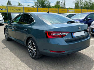 Skoda Superb foto 7