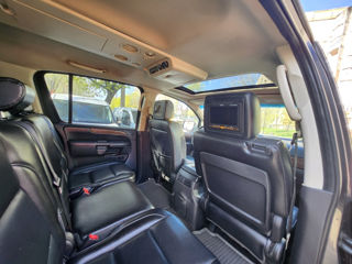 Nissan Armada фото 9