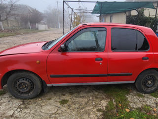 Nissan Micra foto 3