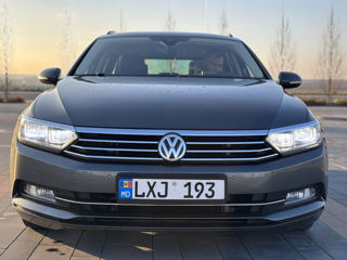 Volkswagen Passat foto 6