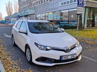 Toyota Auris foto 4