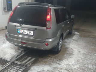 Nissan X-Trail foto 5