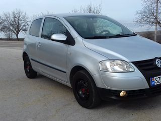 Volkswagen Fox foto 2