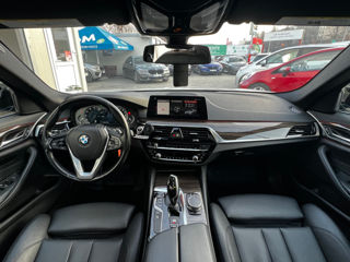 BMW 5 Series foto 10