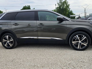 Peugeot 5008 foto 4