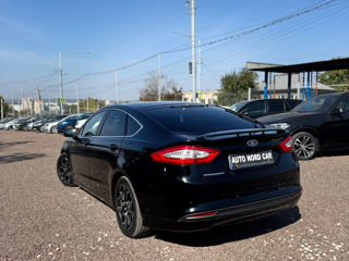 Ford Mondeo foto 3