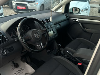 Volkswagen Touran foto 6